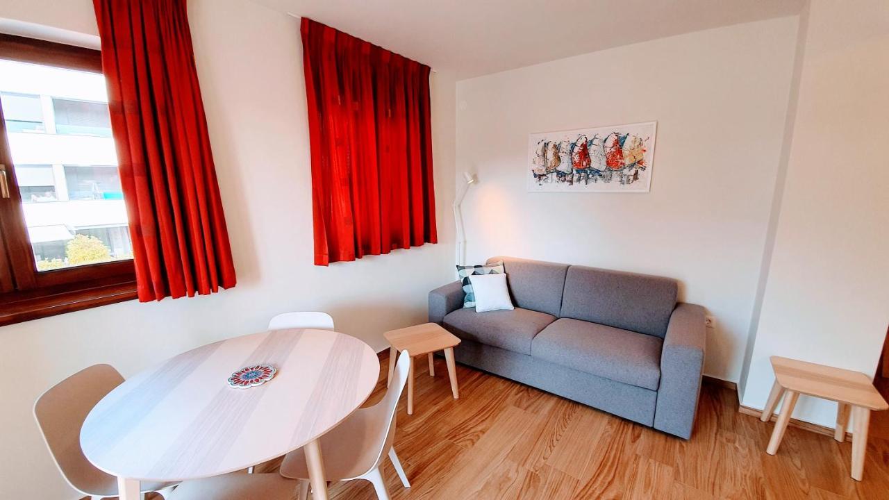 Luxury Apartment - Few Minutes From The Sea Poreč Exterior foto